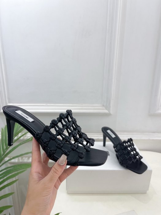 Босоножки фото 4