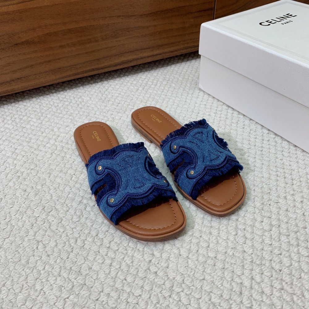 Шльопанці жіночі фото 7