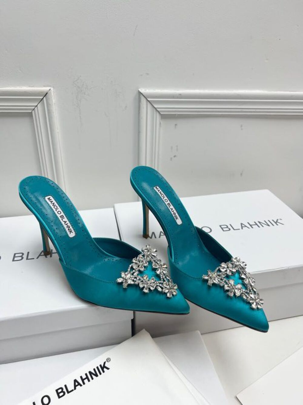 Shoes on high heel sky-blue from stone Swarovski фото 3