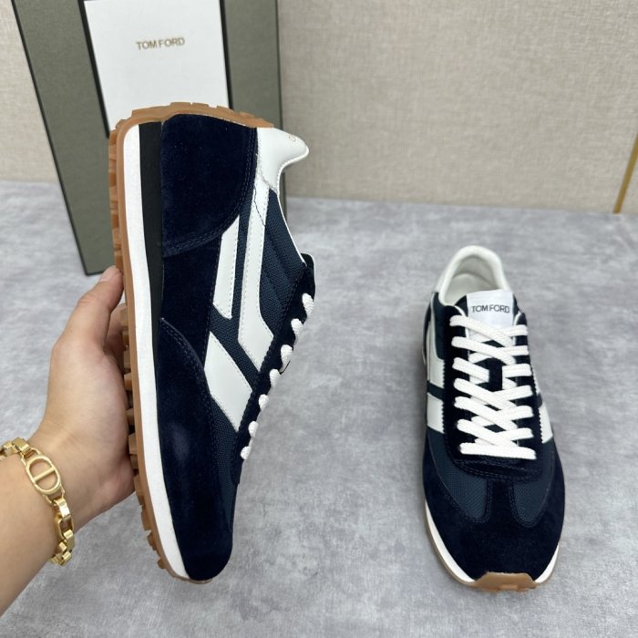 Кросівки чоловічі фото 4