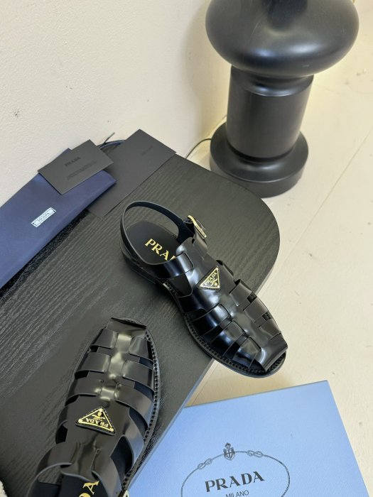 Сандалии женские фото 4