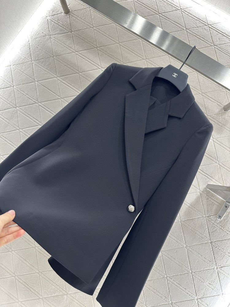 A jacket women's фото 8