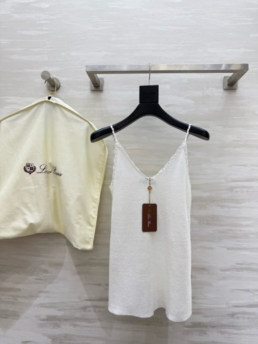 Плаття, Сукня