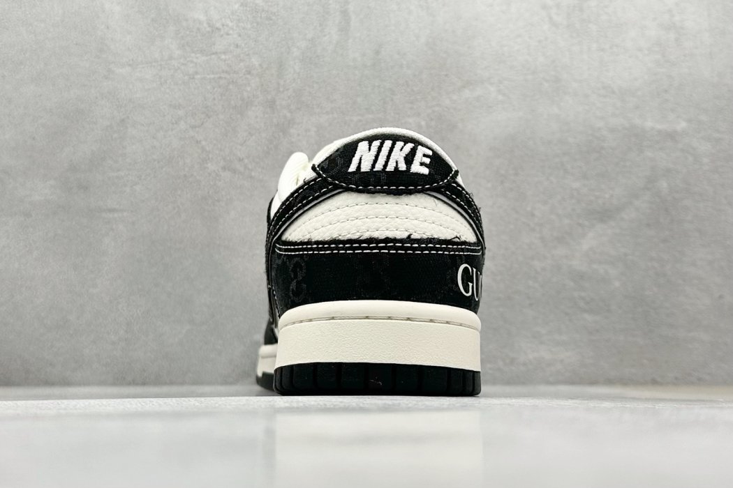 Кроссовки Nike SB Dunk Low x GUCCI фото 6