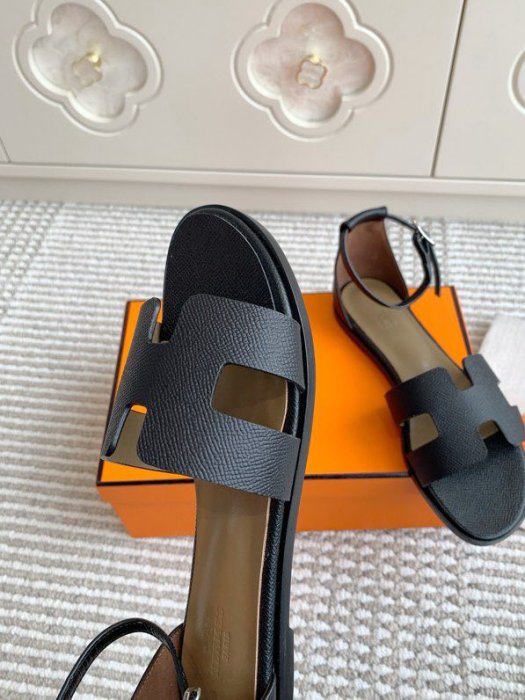 Босоножки Hermes Santorini фото 8