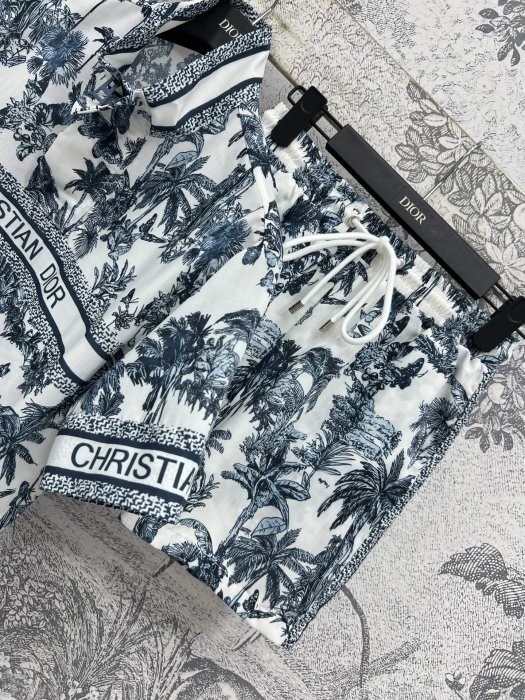 Costume female фото 6