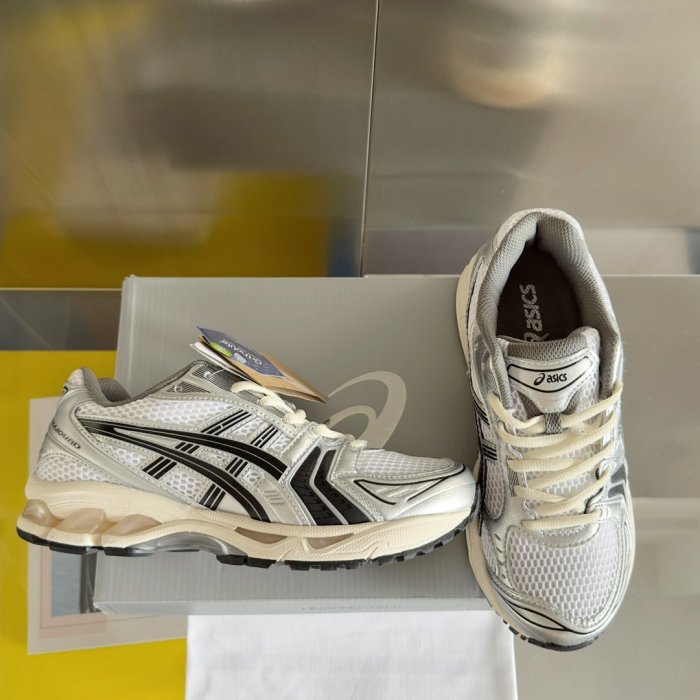 Кроссовки Gel-Kayano 14