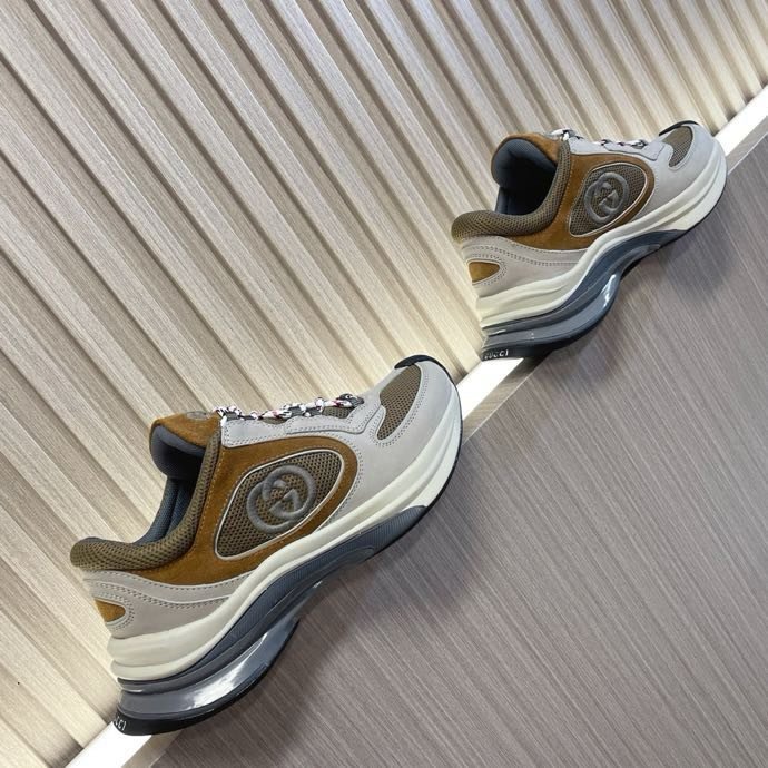 Кроссовки Gucci Run фото 4