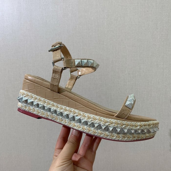 Босоножки фото 7