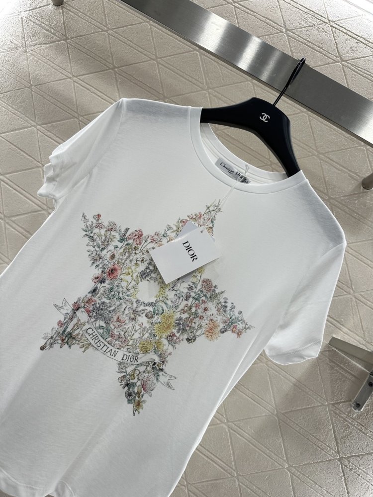 Футболка женская фото 3