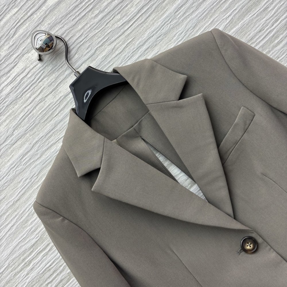 Піджак жіночий фото 5