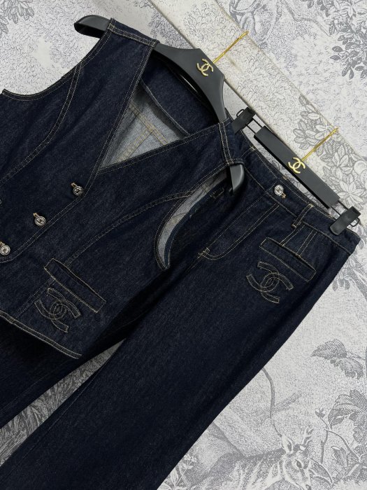 Костюм женский фото 6