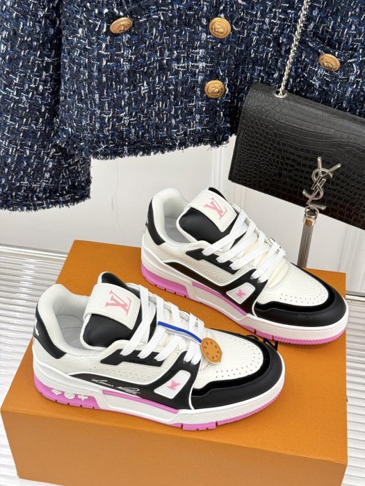 Sneakers фото 3