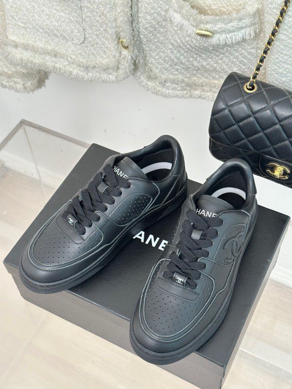 Sneakers women s black Chanel buy for 150 EUR in the UKRFashion