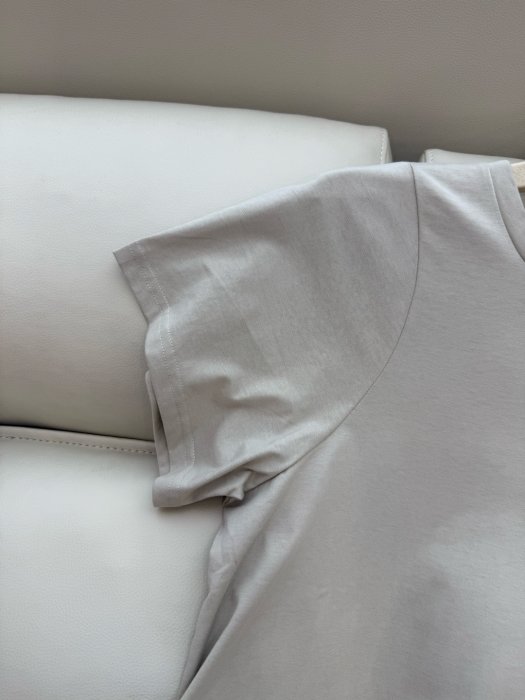 Футболка женская фото 5