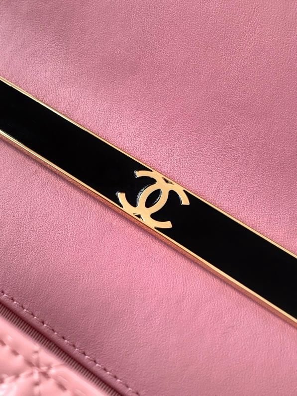 Сумка кожаная CHANEL 25P 18 см фото 8