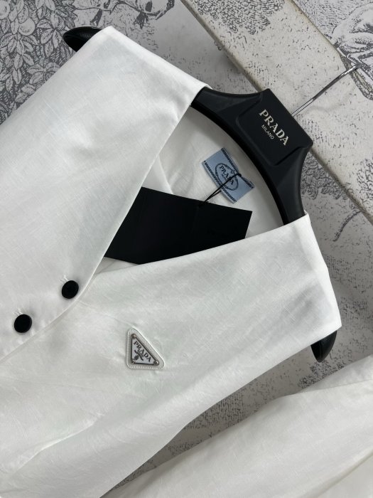 Костюм женский фото 2