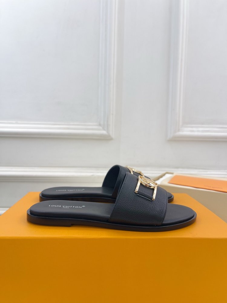 Шлепанцы женские фото 4