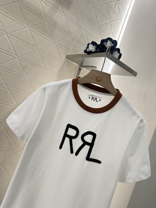 T-shirt women's фото 3