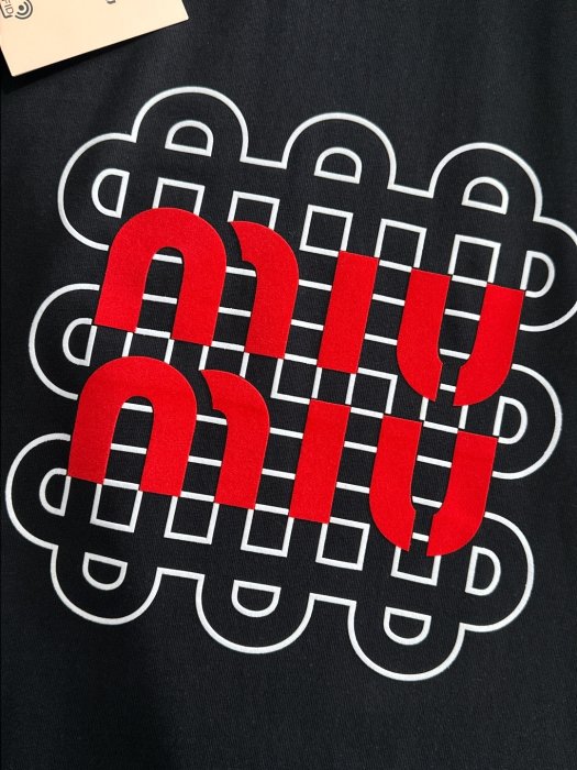 T-shirt men's фото 6