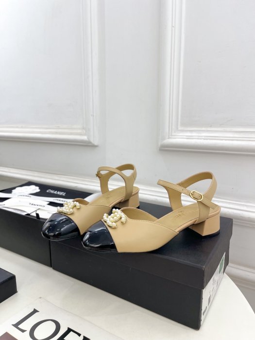 Босоножки фото 5