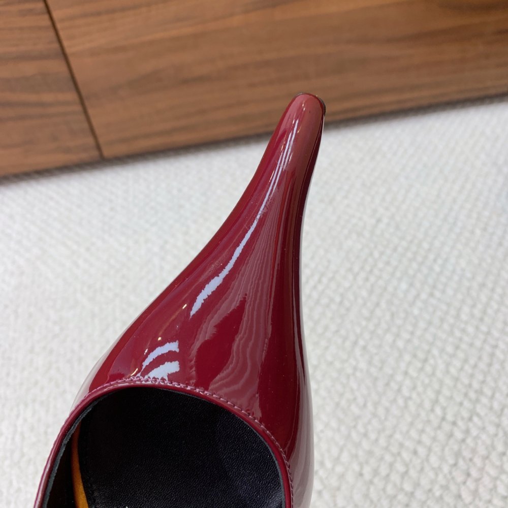 Босоножки фото 7