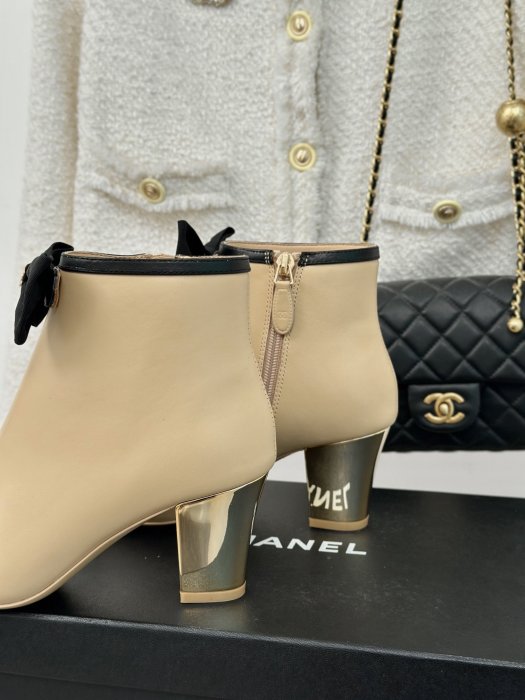 Ankle boots фото 6