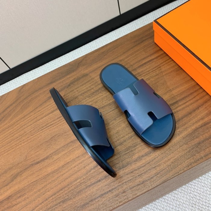 Шлепанцы женские фото 5