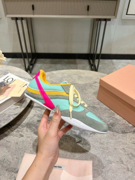 Кроссовки фото 5