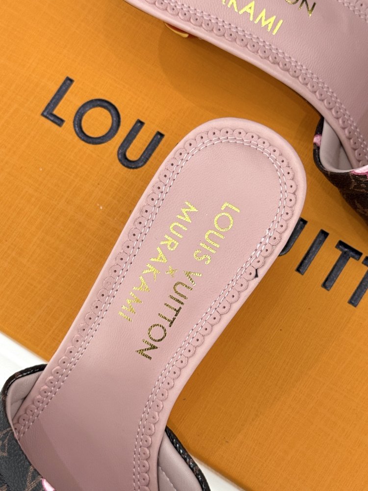 Босоніжки фото 8