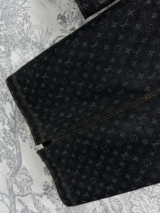 Костюм женский фото 5