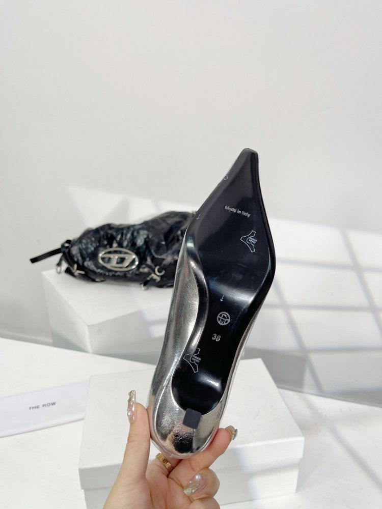 Shoes on heel women's фото 9