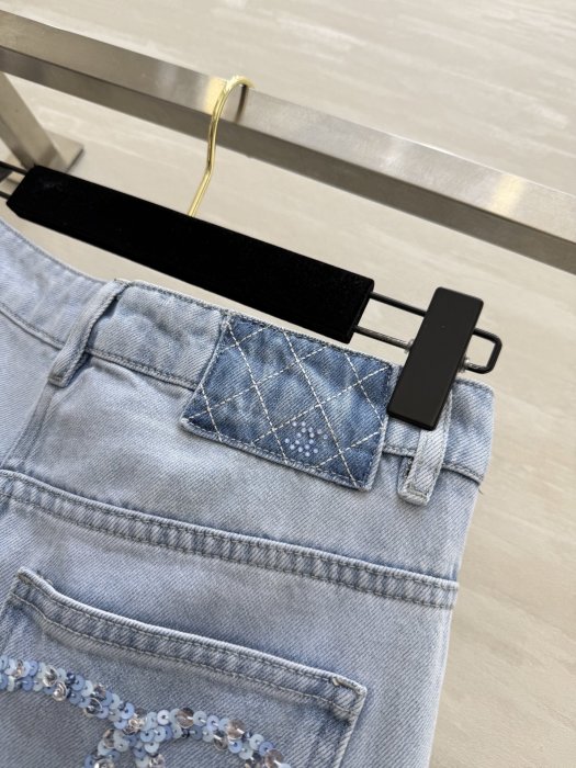 Джинси жіночі фото 8