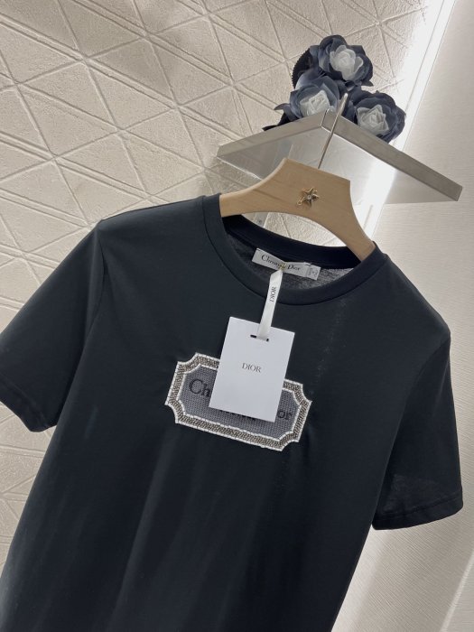 Футболка женская фото 3