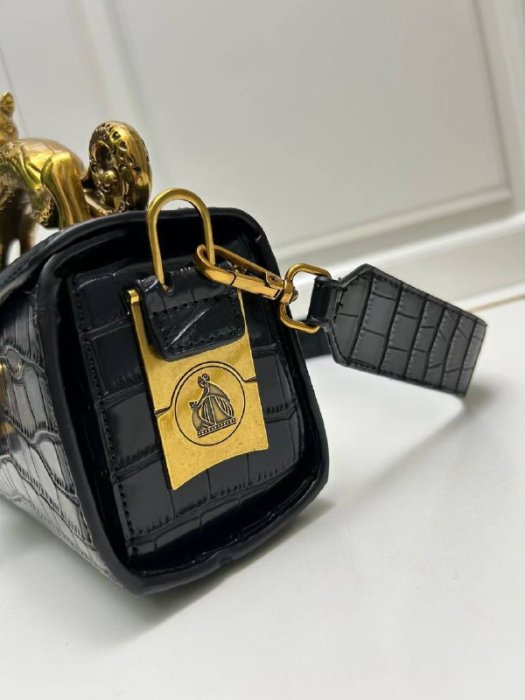 Сумка LANVIN Pencil Cat 27 см кожаная фото 5
