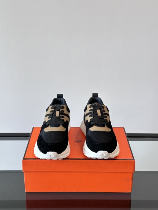 Кросівки чоловічі фото 2