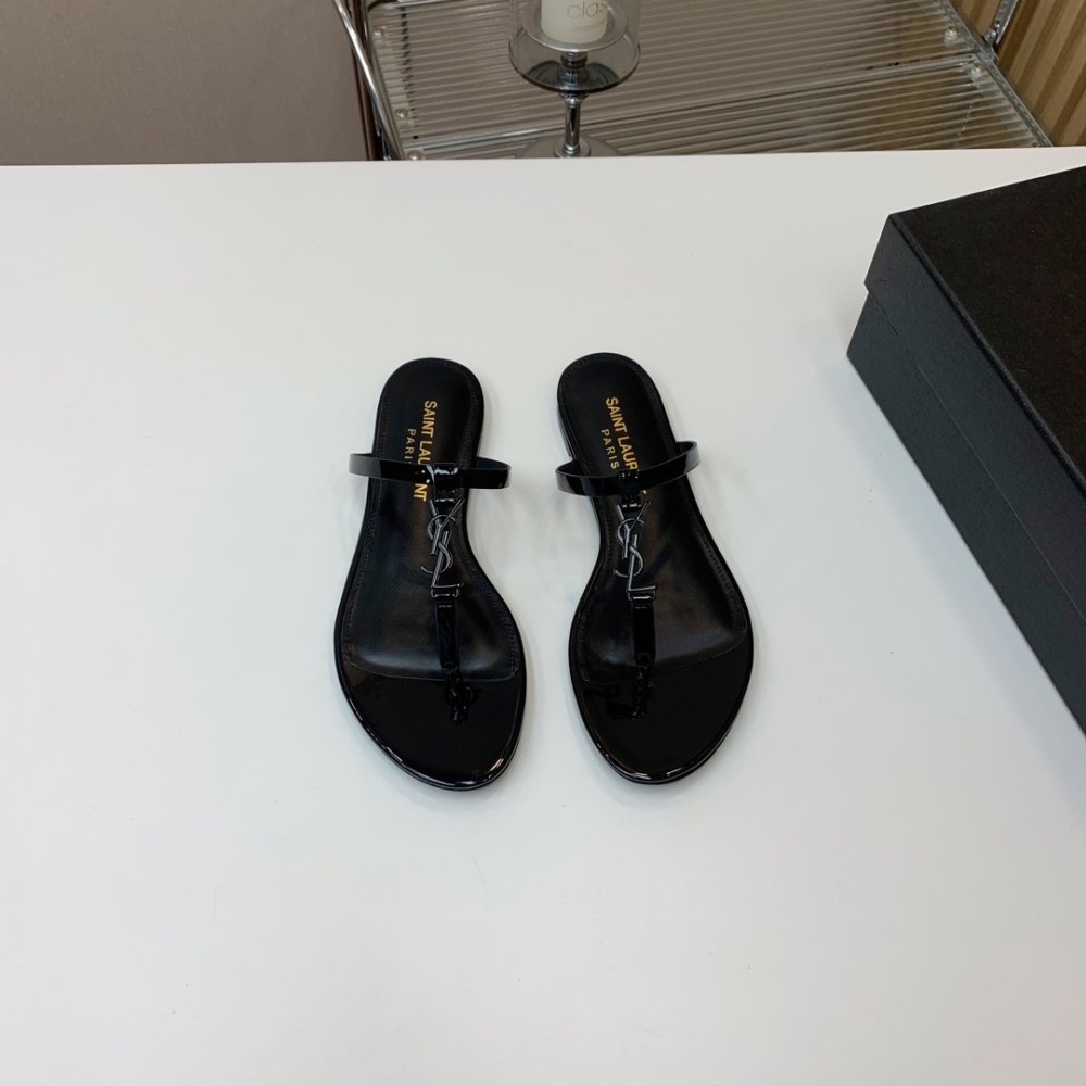 Шлепанцы женские