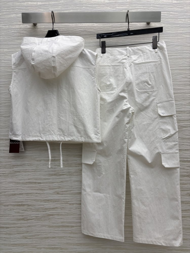 Костюм жіночий фото 8