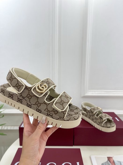 Sandals women's - the size 37 фото 4