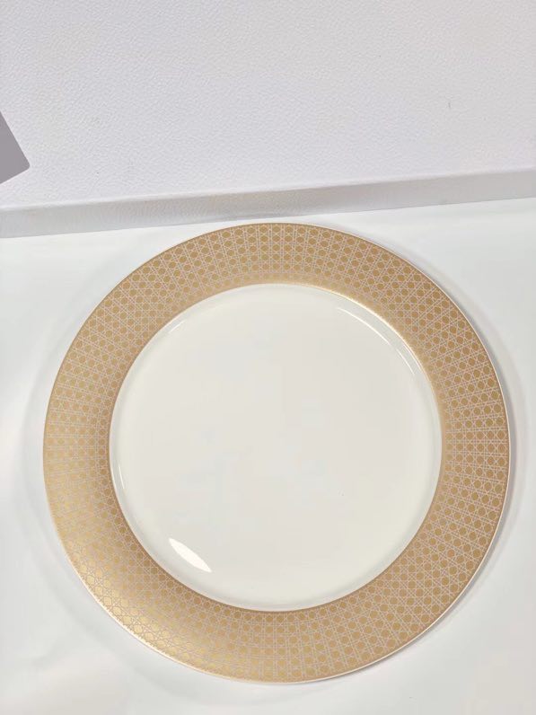 Большой набор посуды из костяного фарфора, 33 предмета фото 4
