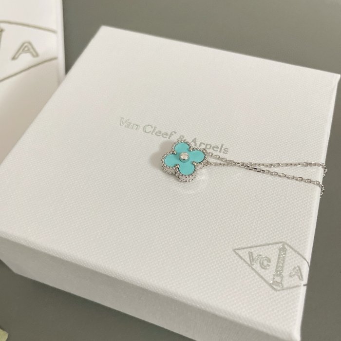 Necklace фото 15