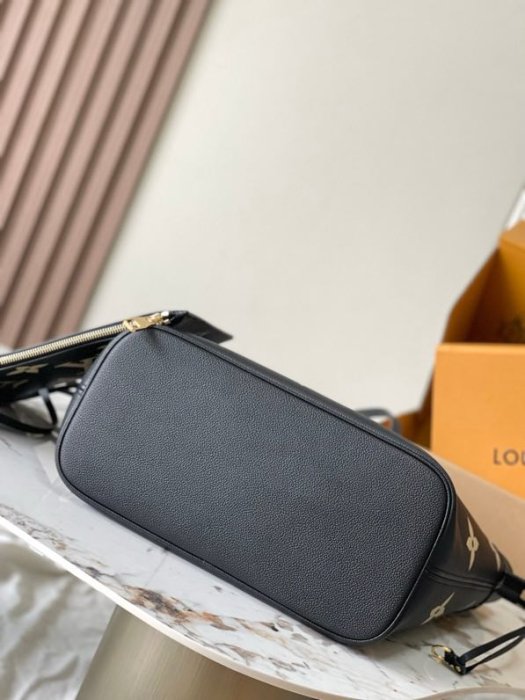 Сумка женская NEVERFULL 31 см фото 4