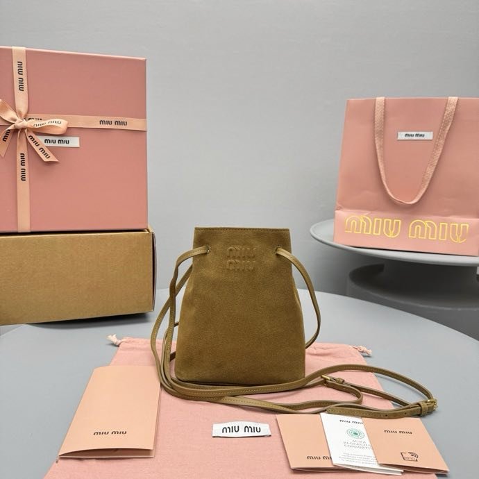 Сумка кожаная женская Pouch De Ante Verde 17 см