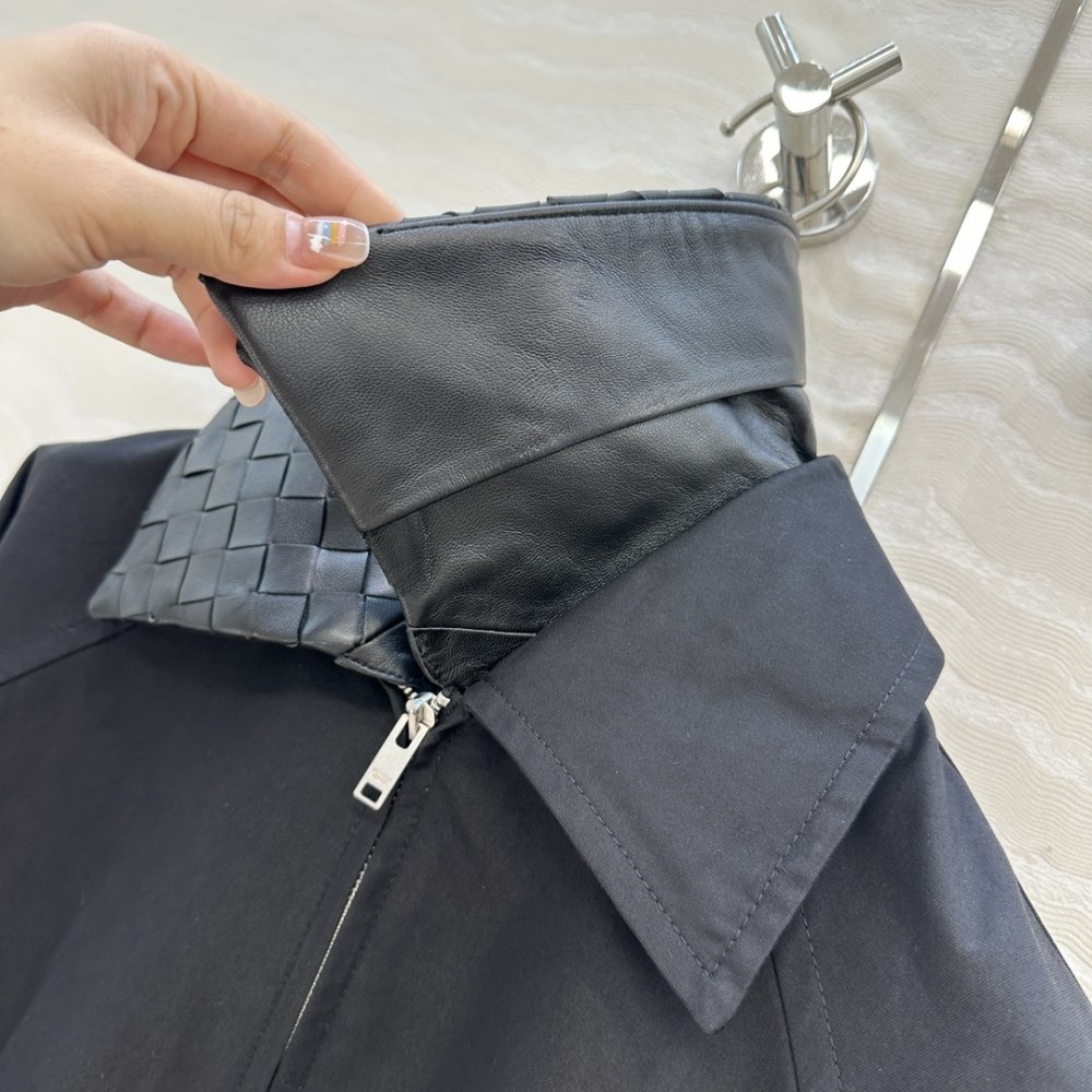 Куртка шкіряна жіноча фото 4