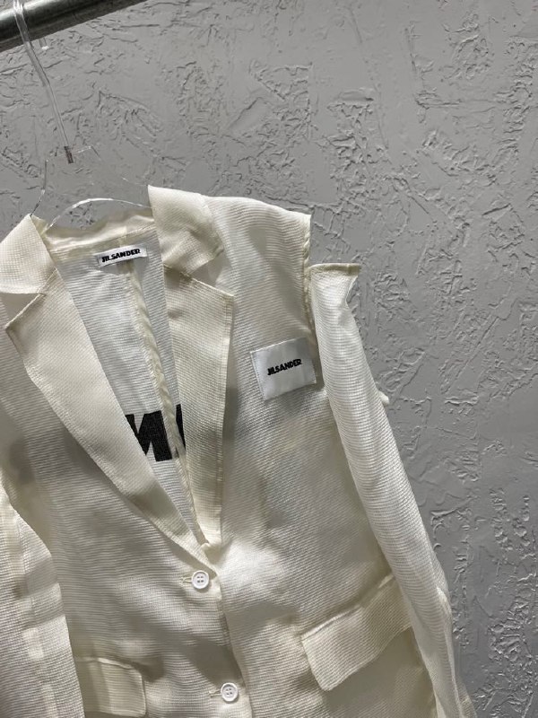 Шелковый белый пиджак фото 2