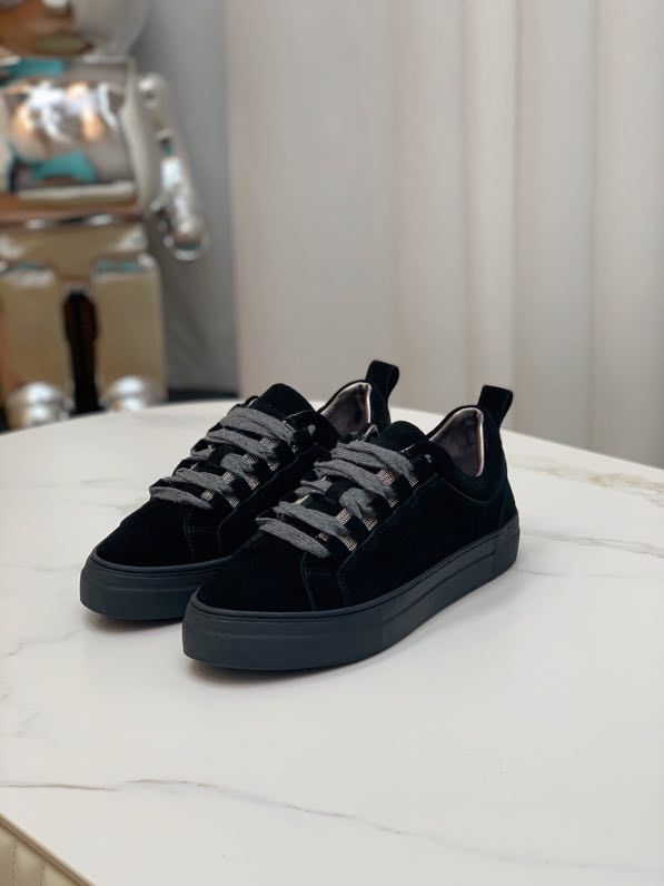 Sneakers women's