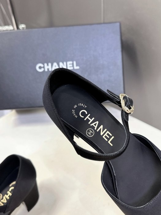 Туфли женские фото 8