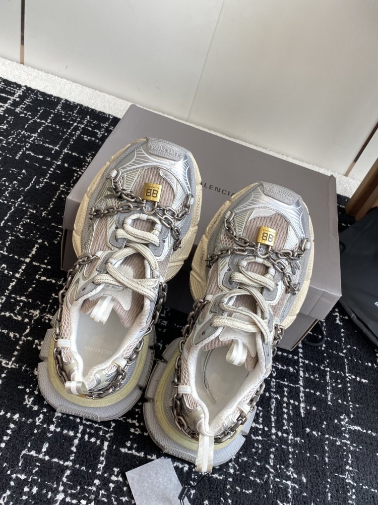 Кросівки 3XL фото 4