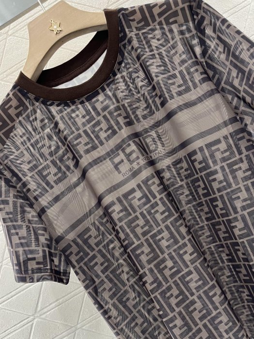 Футболка женская фото 6