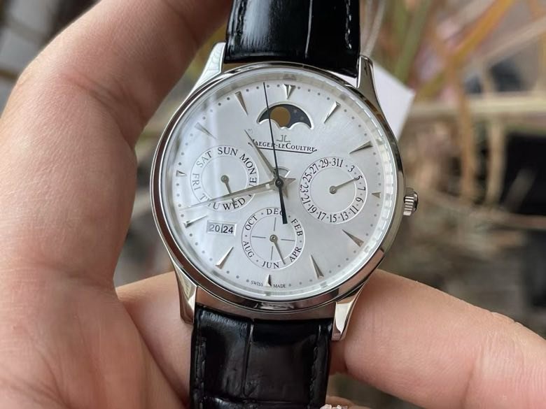 Часы наручные Jaeger LeCoultre Master Perpetual Calendar фото 2